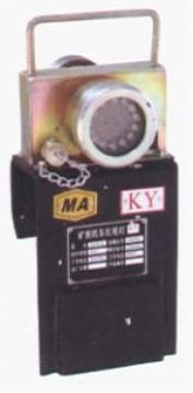 點(diǎn)擊查看詳細(xì)信息<br>標(biāo)題：DKY-4.8L礦用機(jī)車紅尾燈 閱讀次數(shù)：2782